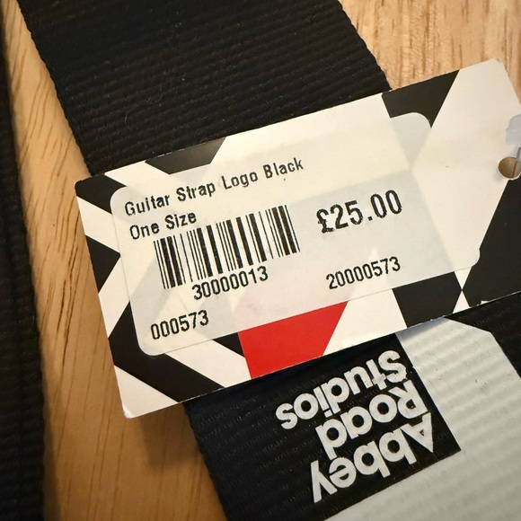 Black Adjustable Guitar Strap Abbey Road Studios - Picture 3 of 6